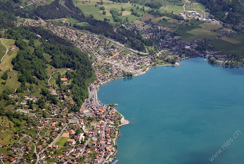 Brienz, Schwanden / Fotoflug Brienzersee / Luftaufnahmen / Fotos Nies.ch