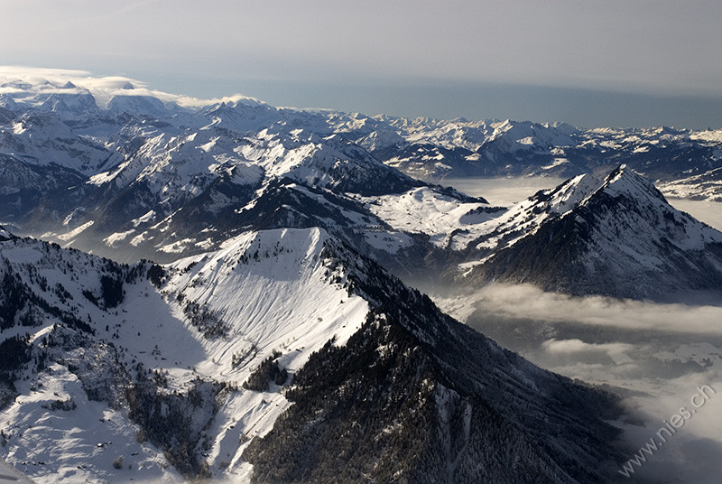 Mountains in winter © Bernd Nies