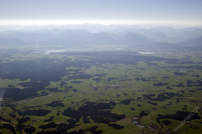 Allgäu mit Alpen © Bernd Nies
