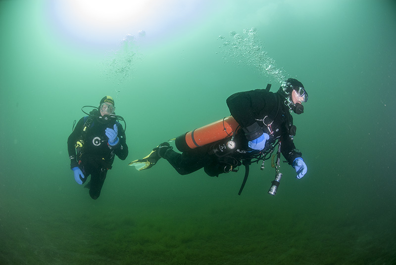 Sidemount Diver