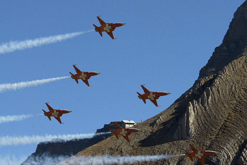 Patrouille Suisse Alinghi 2