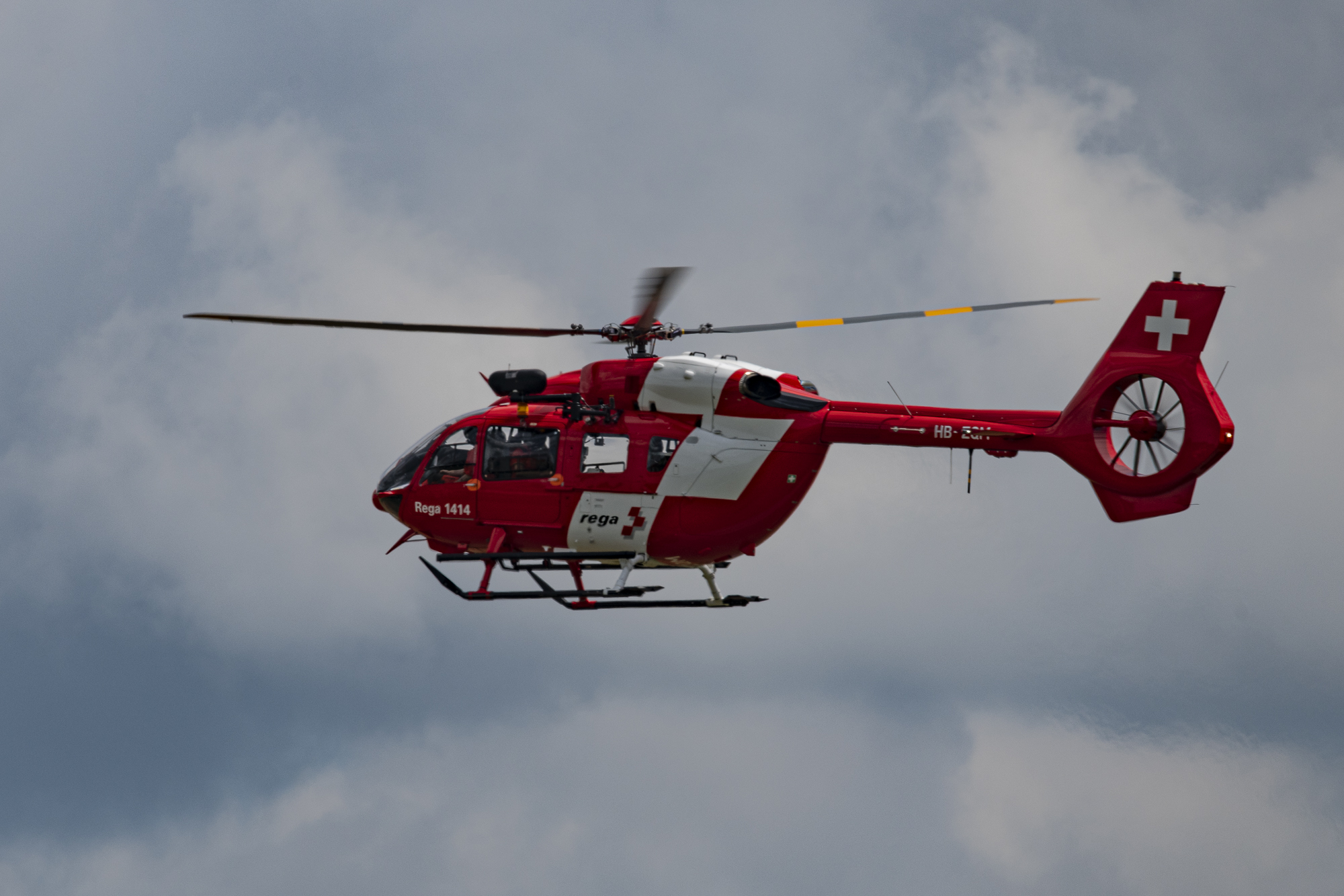 Airbus Helikopter H145 der Schweizer Rega