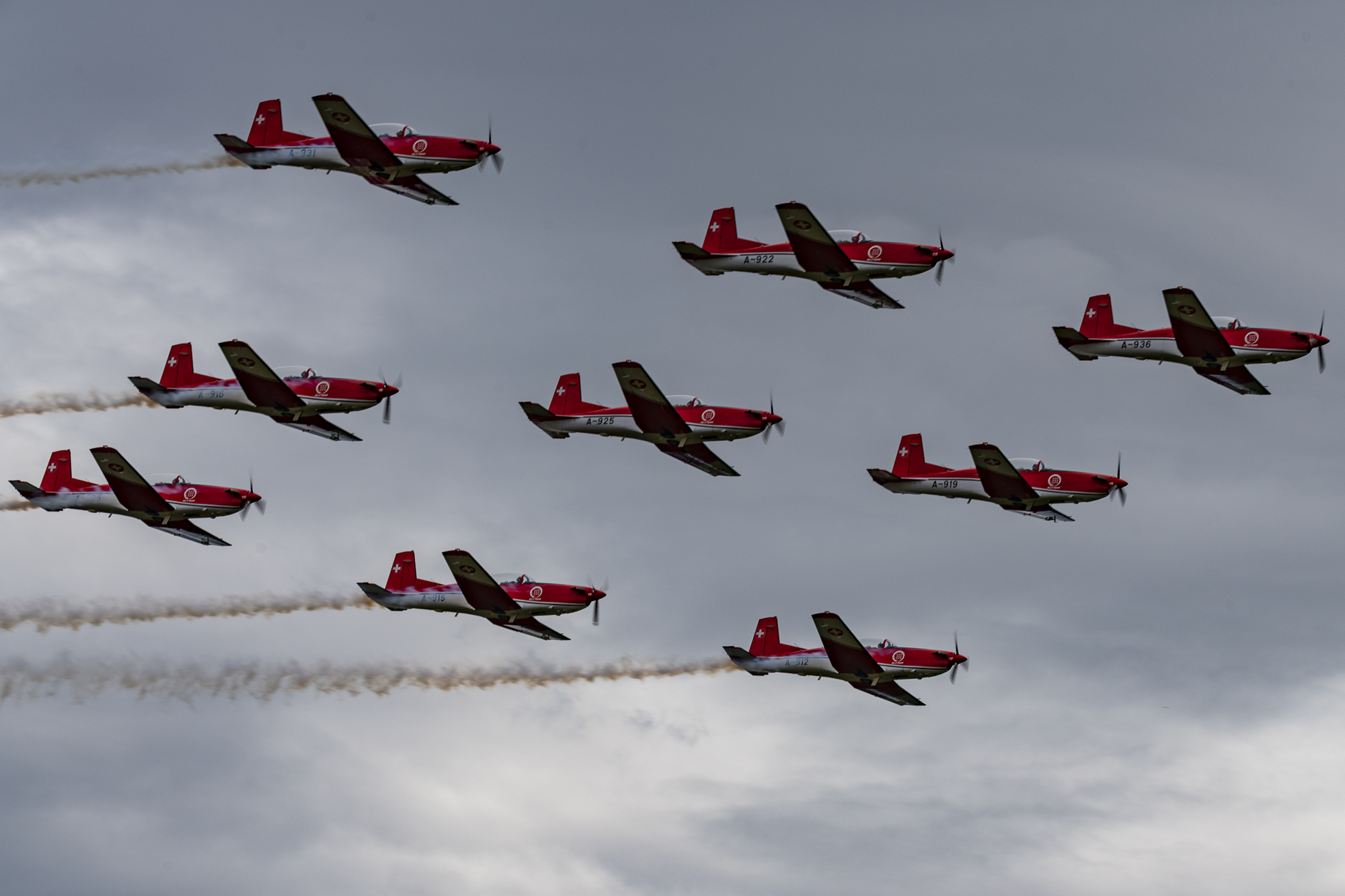 PC-7 Team mit Chemtrails