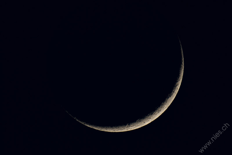 Moon crescent