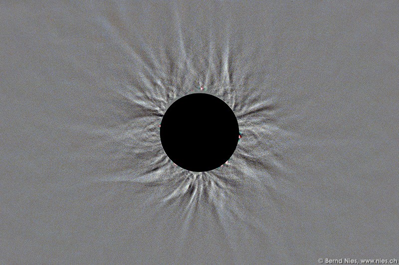 Eclipse 1999 corona composite