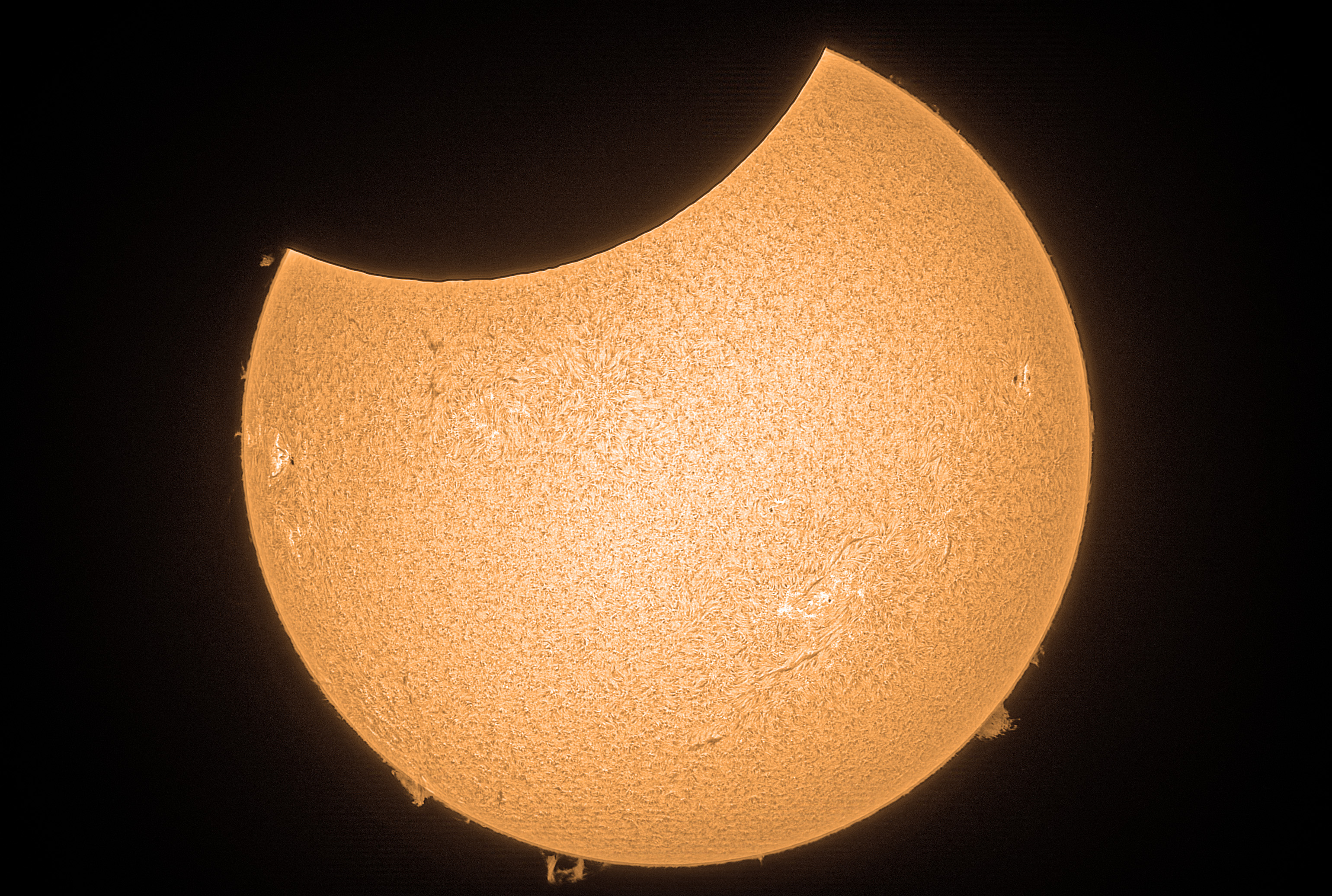 Partielle Sonnenfinsternis vom 25. Oktober 2022