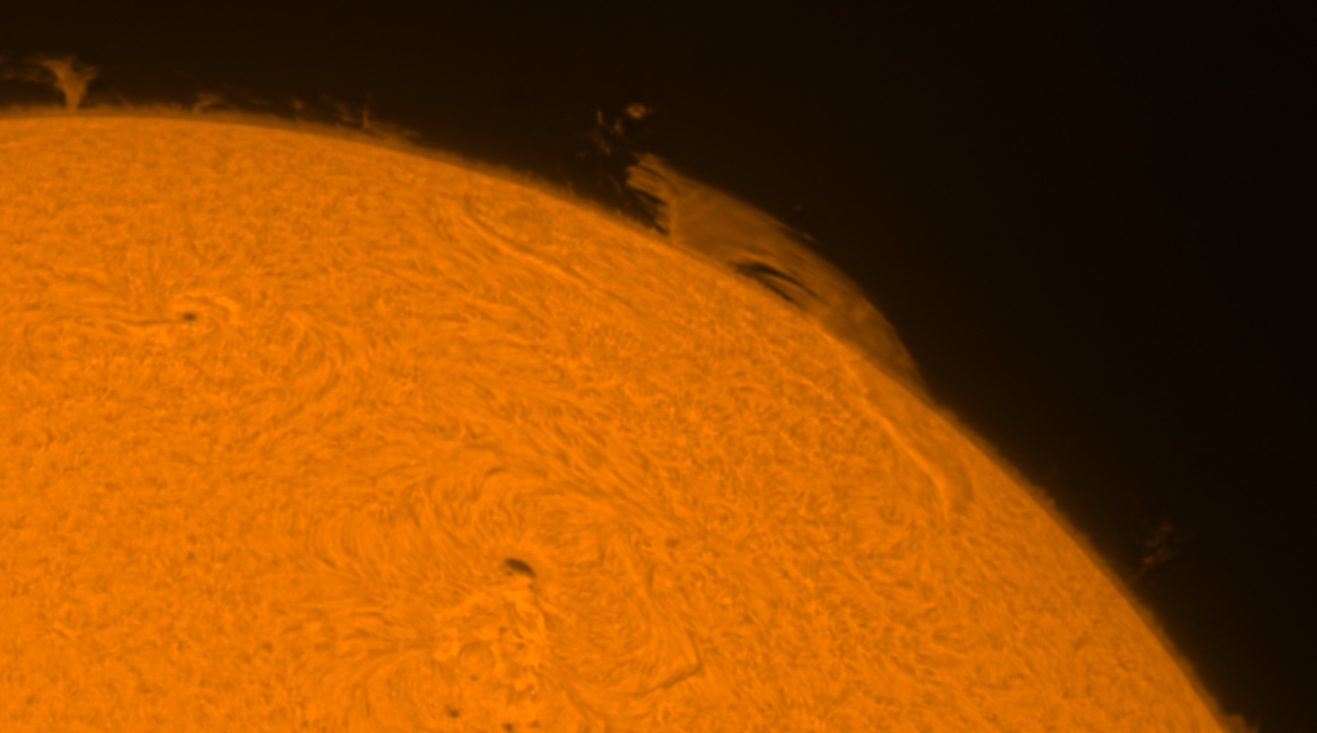 Sun on 23 June 2022 in Hα