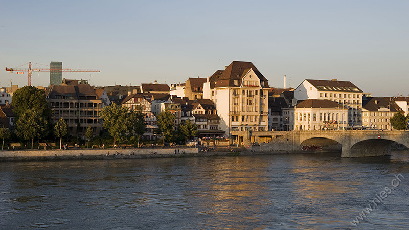 Mittlere Brücke