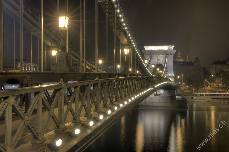 Kettenbrücke © Bernd Nies
