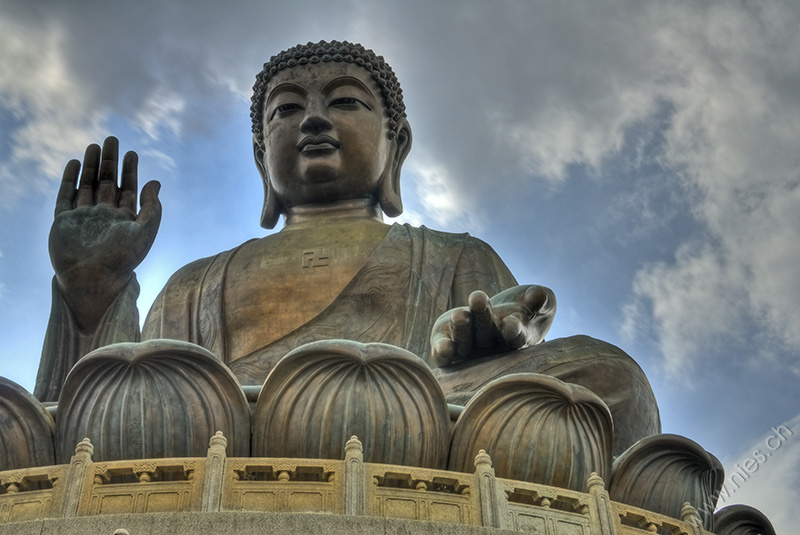 Tian Tan Buddha 1 © Bernd Nies