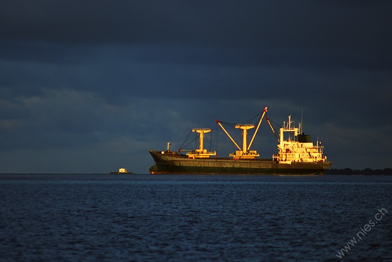 Freight Ship © Bernd Nies