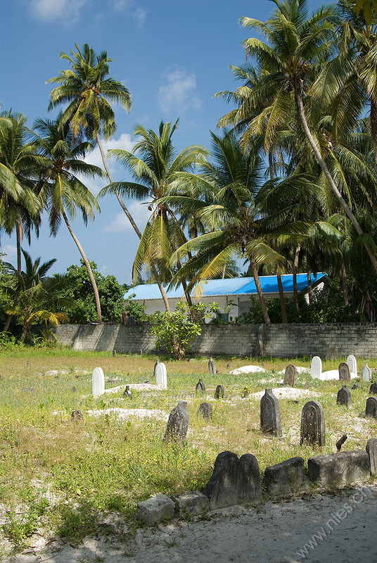 Dhangethi Friedhof