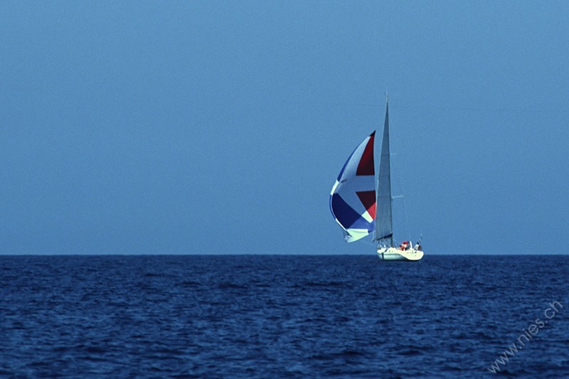 Sailing boat