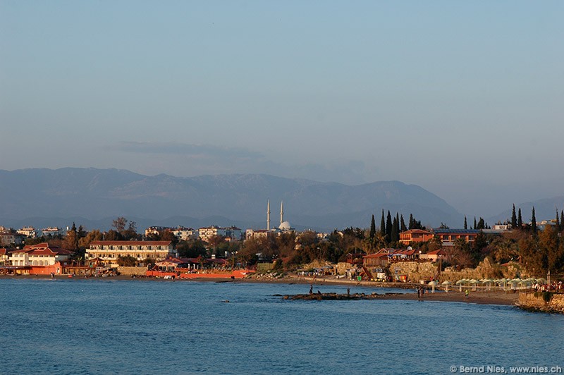 Side with mosque