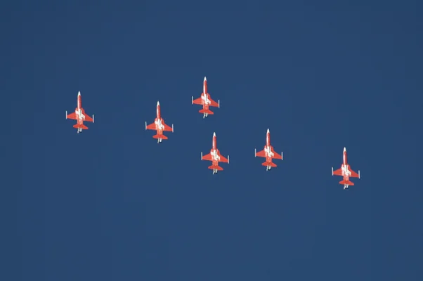 Patrouille Suisse Kreuz 1