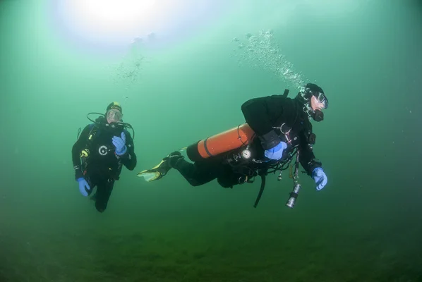 Sidemount Diver