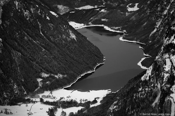 Lake Klöntal