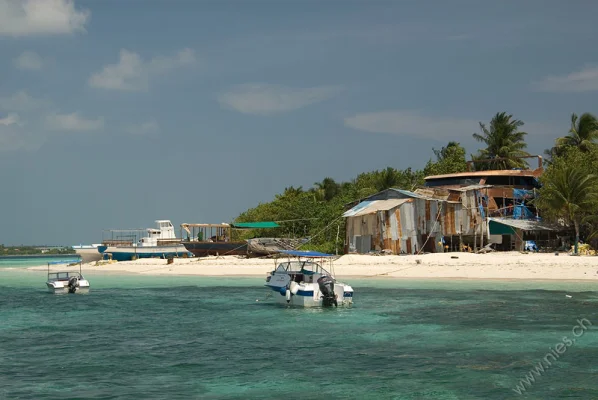 Dhangethi Wreck