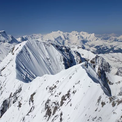 Mountain ridge Lohner