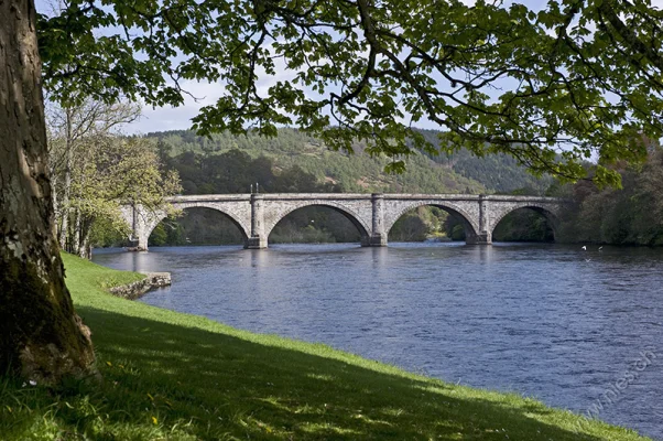 Dunkeld Bridge